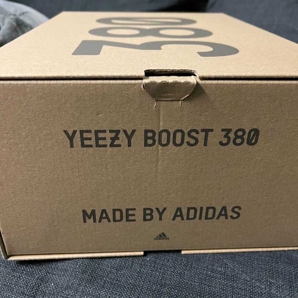 Yeezy 380 DeadStock main image 4